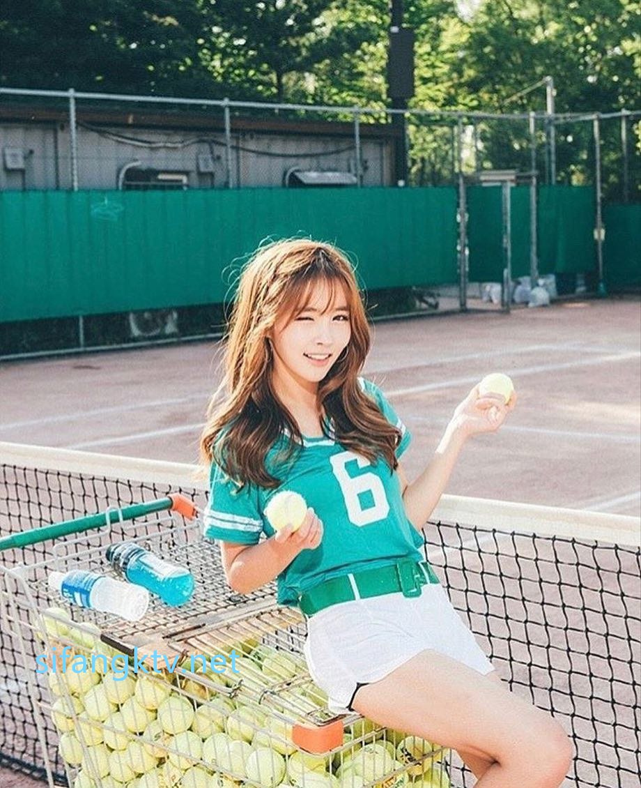【2023_01_24】The_Pose_of_Qingyue_Serving_the_Master_Season_1_Episode.m4v